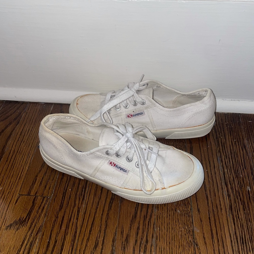 white Superga sneakers, women’s 7.5 (EUR 38)